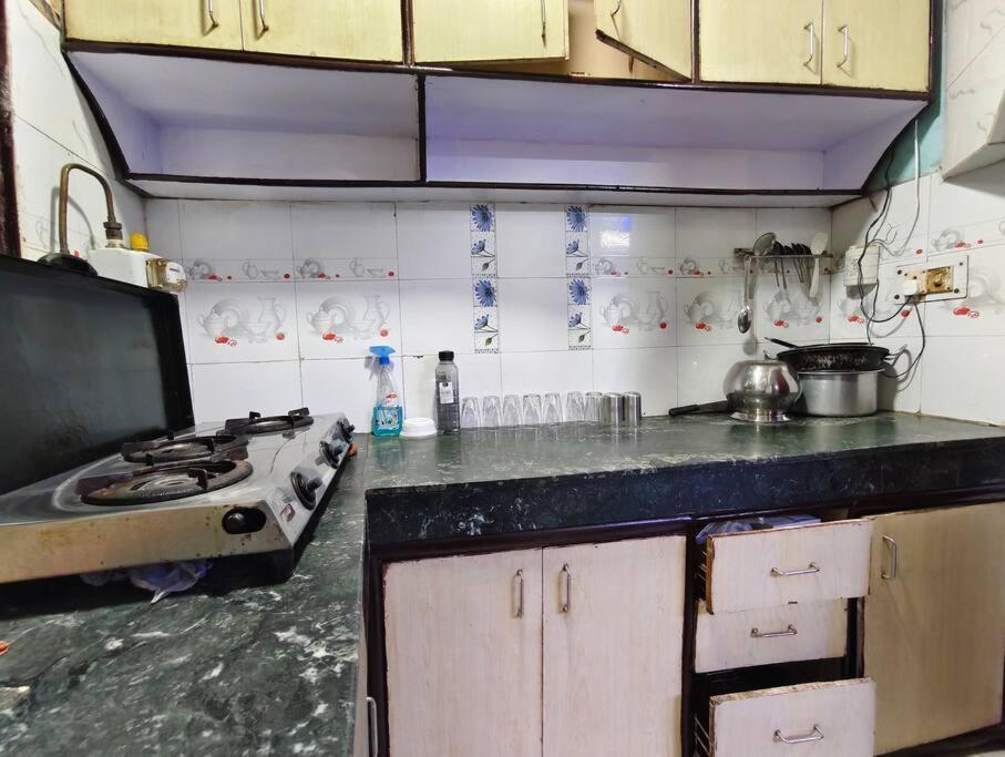 Peaceful Stay 1 Bhk Appartment Νέο Δελχί Εξωτερικό φωτογραφία